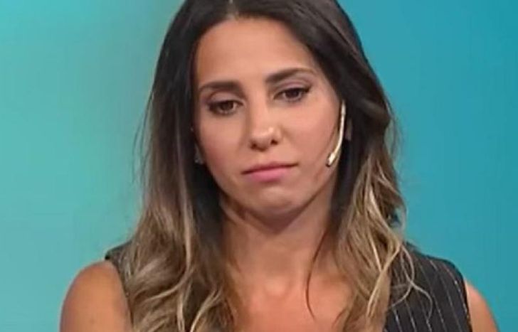 Cinthia, al banquillo.