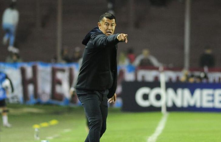 Almirón quedó conforme con la actuación del Granate en Ecuador.