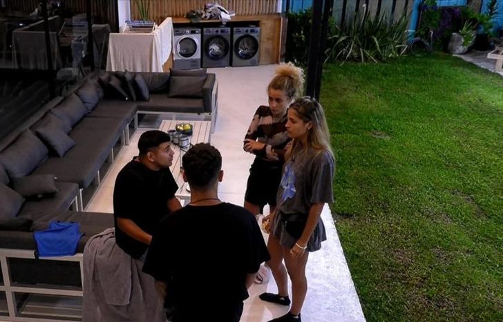 Internas en la casa.