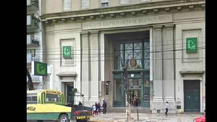 piden que haya atencion personalizada y facilidades para jubilados y pensionados en el banco provincia de avellaneda