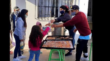 un finde para ellos: cientos de chicos de lomas recibieron juguetes y disfrutaron de meriendas