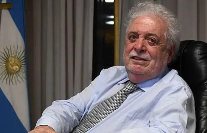 Falleció Ginés González García a los 79 años.