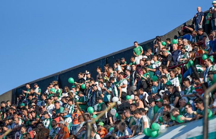 Los hinchas coparon el Coloso Marcelo Bielsa.