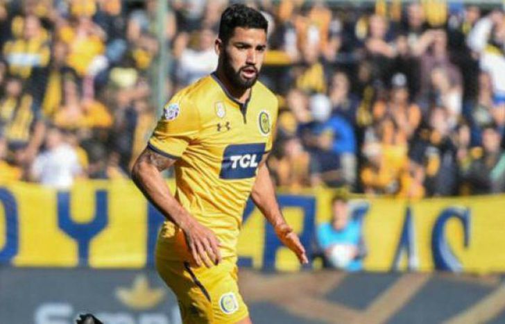 Brítez es uno de los centrales apuntados por Lanús.