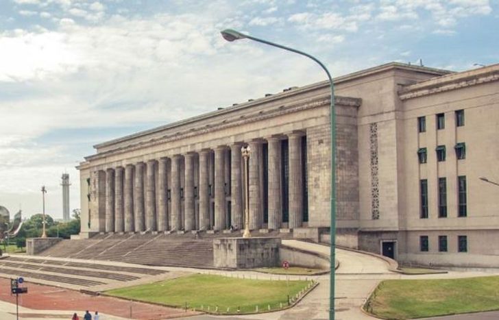 La UBA es la mejor universidad de América latina.