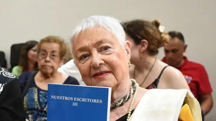 A sus 85 años, Danesino lanzó un nuevo libro, siendo el primero dedicado a cuentos y relatos.
