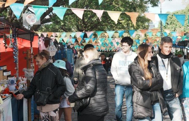 Los vecinos podrán hacer compras y apoyar el trabajo de los emprendedores.