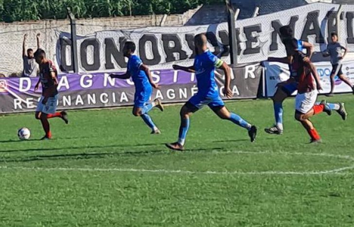 Claypole lo dio vuelta y se subió a la punta.