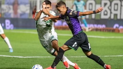 banfield empato con sarmiento y cerro el ano sin poder cortar la sequia banfield empato con sarmiento y cerro el ano sin poder cortar la sequia