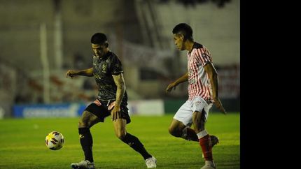 Los Andes fue efectivo en la única chance que tuvo y lo ganó. Los Andes fue efectivo en la única chance que tuvo y lo ganó.