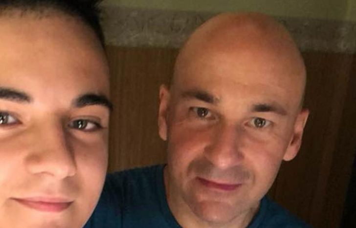 Tomás Pliego junto a Martín, su papá.