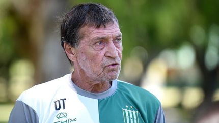 El Emperador quiere reforzar la defensa.