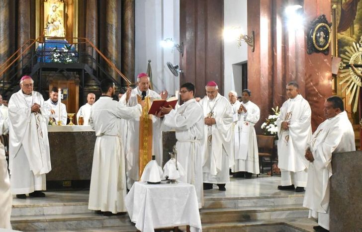 En la Catedral de Lomas habrá varios encuentros para la comunidad.