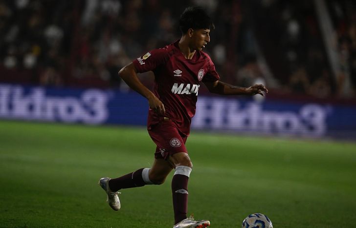 Alexis Segovia deja Lanús para reforzar a Atlético Tucumán.