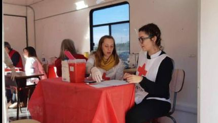 la cruz roja de lomas realizara test de vih