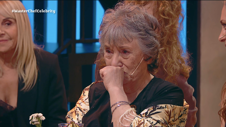 La abuela de Ian Lucas. 