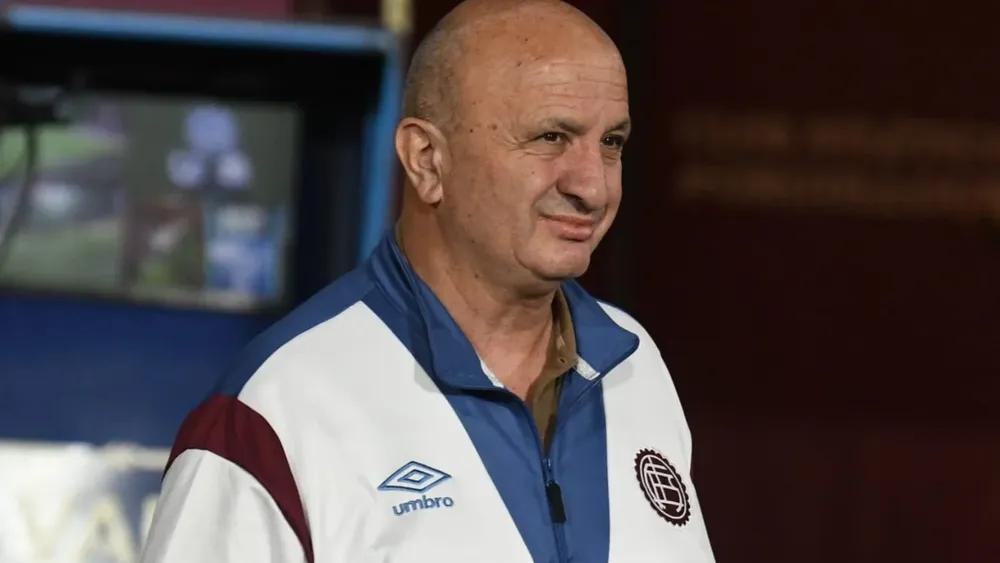 Russo anticipó quién será el DT de Lanús cuando Pellegrino deje el club Russo anticipó quién será el DT de Lanús cuando Pellegrino deje el club
