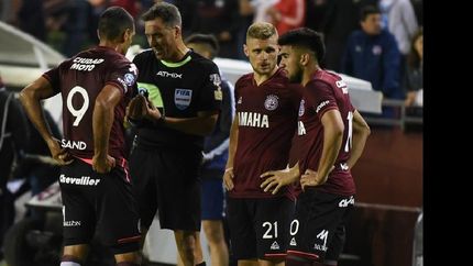 lanus busca una buena diferencia ante la catolica de ecuador lanus busca una buena diferencia ante la catolica de ecuador