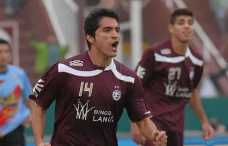 Salcedo también rompió redes en Lanús.
