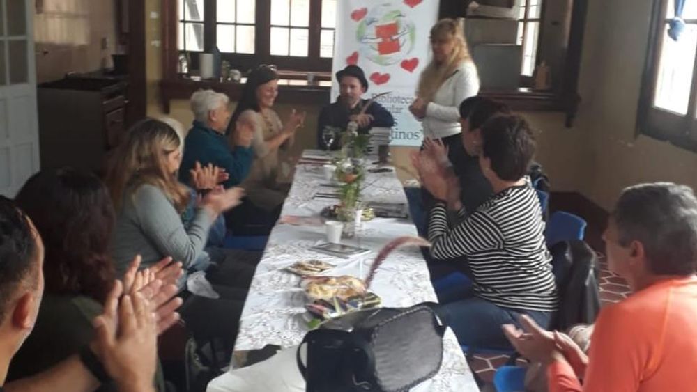 El mate literario es gratuito y se dicta el primer martes de cada mes a las 15.