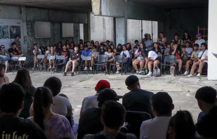 Escuelas, vecinos y autoridades participaron de la jornada en el Ex Pozo.