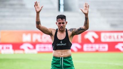 Castañeda busca triunfar en el fútbol argentino.