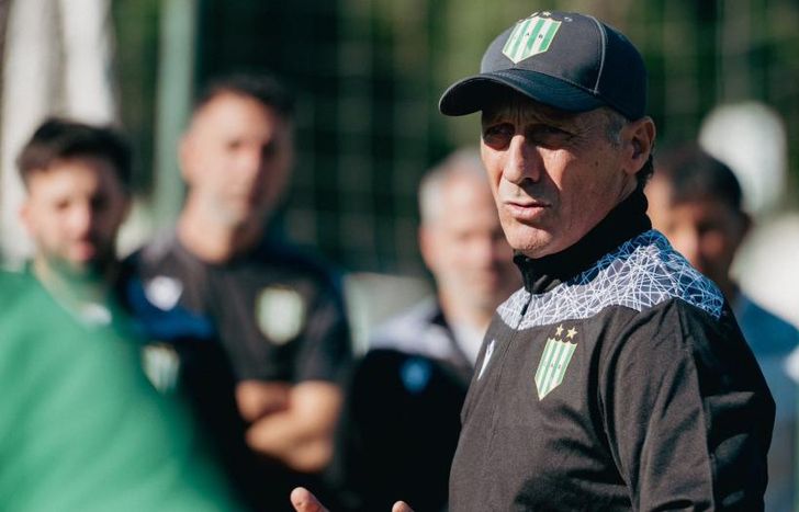 El nuevo entrenador de Banfield le apunta con todo al próximo Torneo Clausura.
