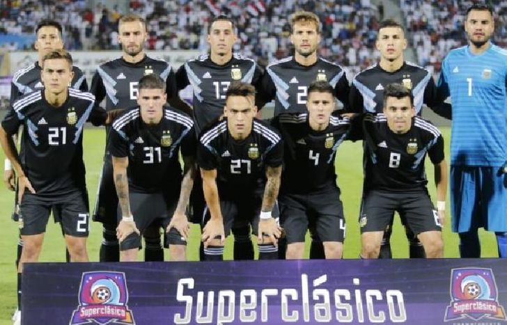 La Selección Argentina bajó un puesto y ocupa la 12° colocación en el ranking divulgado por la FIFA.