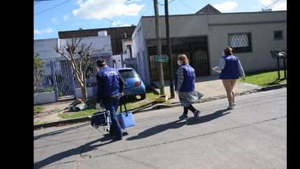convocan a voluntarios para asistir en los barrios frente a la pandemia