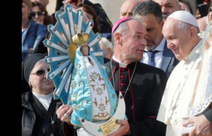 Ante el Papa Francisco, autoridades eclesiásticas británicas remitieron la imagen a sus pares argentinos.