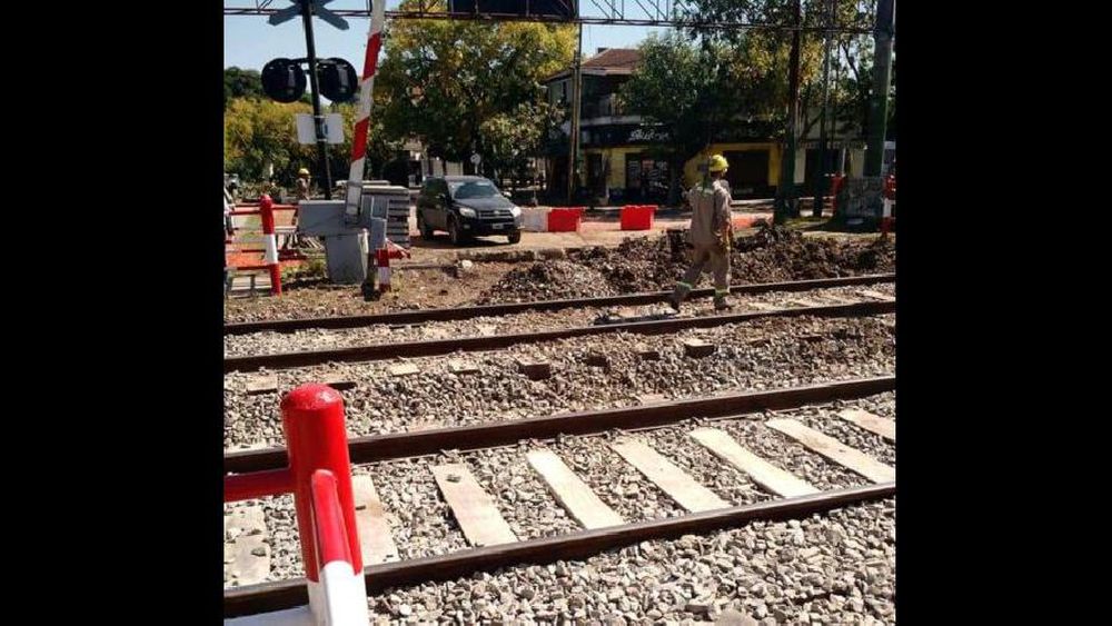 El próximo sábado podría volver a habilitarse la barrera de la calle Francia