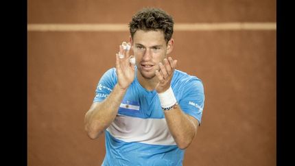 El Peque, que jugó primero, le ganó con comodidad a Giraldo.