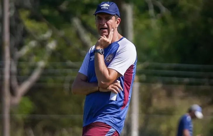 Mauricio Pellegrino quiere volver a instalar a Lanús en los primeros planos.