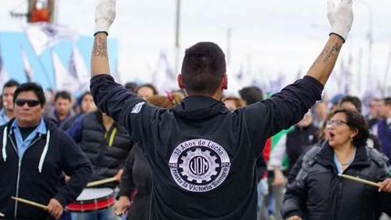 La UOM le mojó la oreja a la CGT: No nos sirve, hay que hacer paro indeterminado. La UOM le mojó la oreja a la CGT: No nos sirve, hay que hacer paro indeterminado.