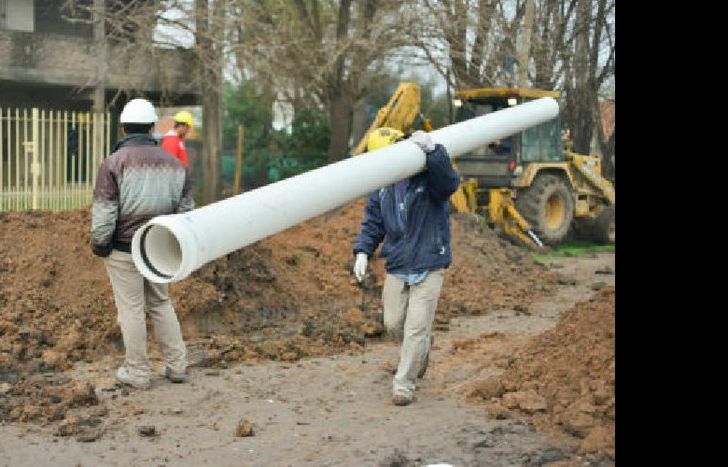 Las cloacas llegaron a los hogares donde viven 21.639 vecinos.