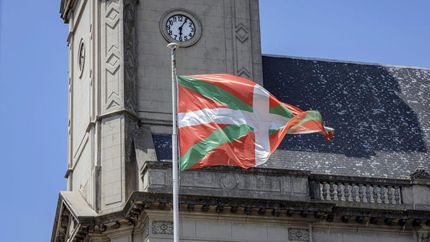 La Asociación Euskal Echea se transformó en un símbolo en Lomas.