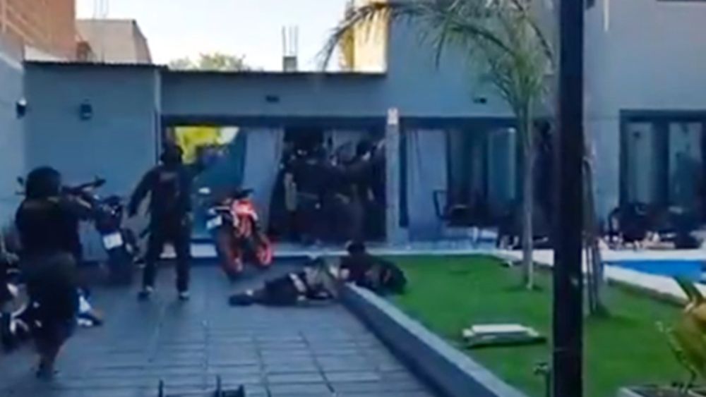 El feroz tiroteo quedó filmado. El feroz tiroteo quedó filmado.