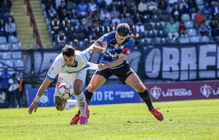 El marcador chileno que busca el Granate se desempeñó en Huachipato.