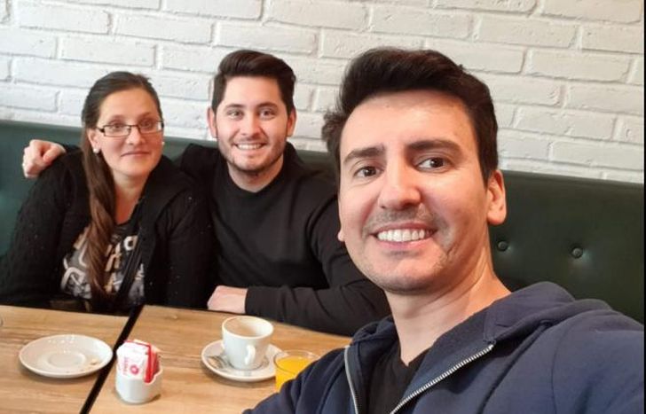 Luciana, Víctor y Ezio juntos.