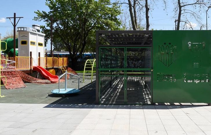 El Paseo del Campeón, un espacio dedicado al Club Banfield y su historia.