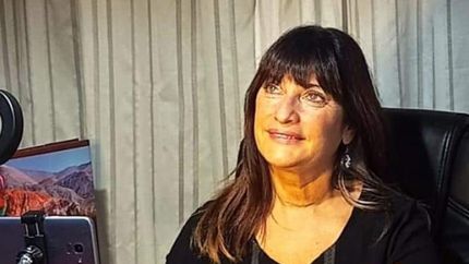 La Juje alegra a través de la palabra, incluso virtualmente.