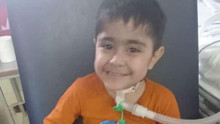 Está internado en el Hospital Gutiérrez y quiere volver a su casa