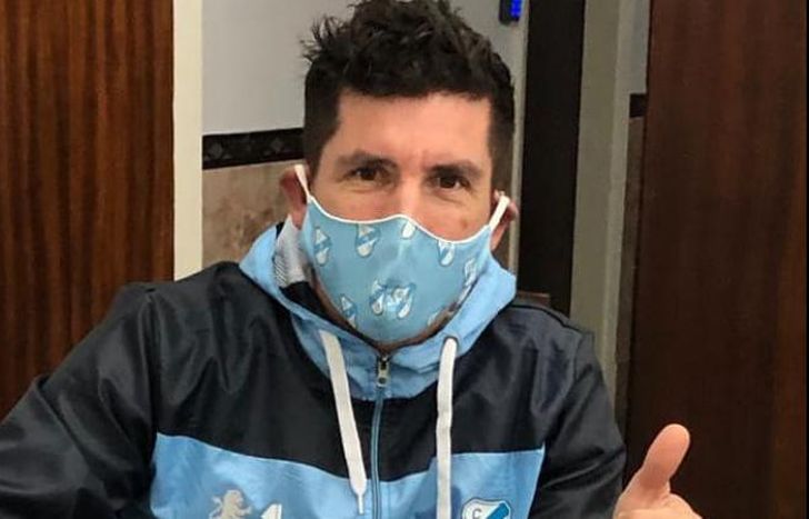 La continuidad del capitán, consumada con la firma.