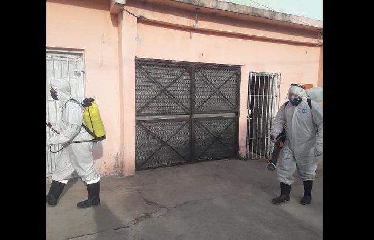 Entre los contagiados, la mayoría tiene de 30 a 39 años.