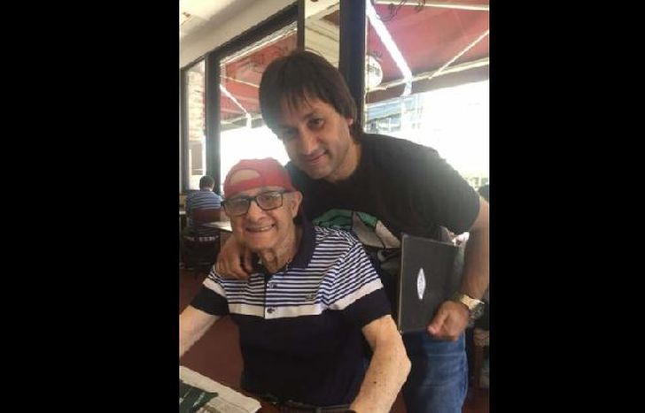 El banfileño destaca la solidaridad entre los vecinos.