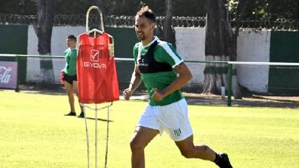 velazquez aviso que podria dejar el plantel