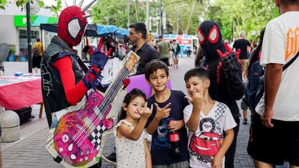miles de vecinos disfrutan de propuestas culturales gratuitas de lomas