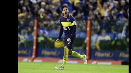 con gago de titular, boca visita a huracan