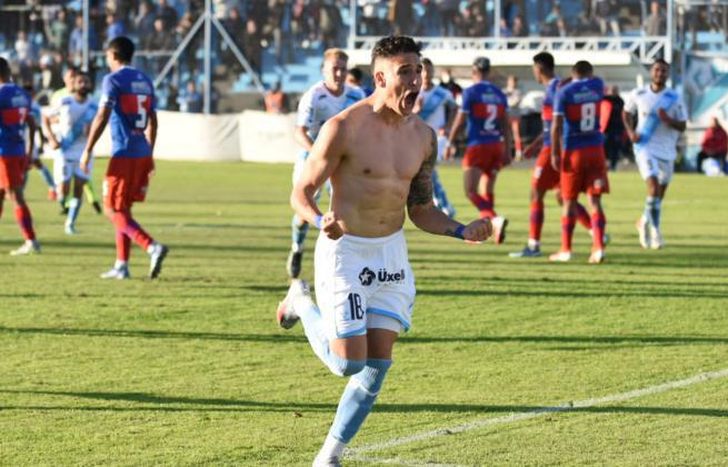 Callejo sumó varios minutos desde la llegada de Bianco y anotó un gol.
