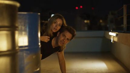 La China Suárez en escena con Marc Clotet.